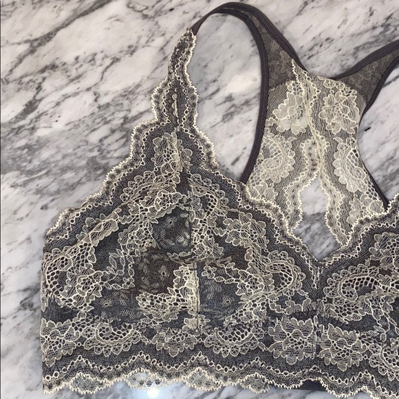 Felina Lacey Bralette - Picture 8 of 17